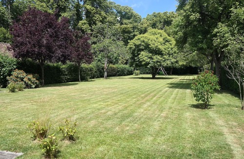 Montaure House | Anglo-Normand Cottage 1 hour from Paris - sheets and towels provided
