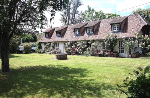 Montaure House | Anglo-Normand Cottage 1 hour from Paris - sheets and towels provided