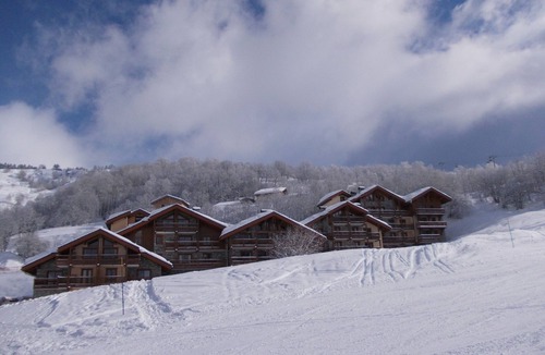 Saint-Martin-de-Belleville Ski Chalet | Apartment 1 in St. Martin de Belleville : Your Gem in the 3 Vallées