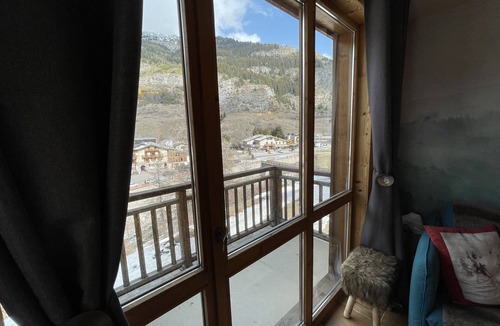 Lanslevillard Apartment | Apartment for 4 people on the slopes