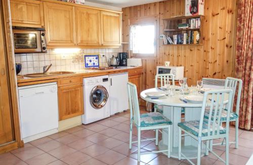 Saint-Gervais-les-Bains Apartment | Apartment Jardins Alpins 4 by Interhome