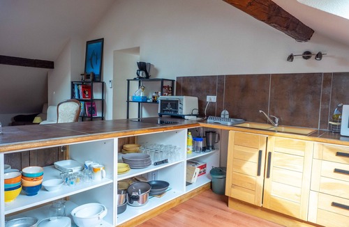 Embrun Apartment | Apartment in townhouse