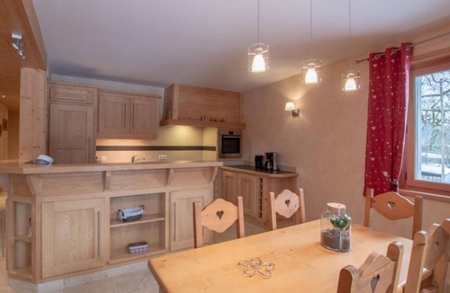 Taninges Apartment | Apartment 'La Grange - 4 Pers' with Mountain View, Private Garden and Wi-Fi