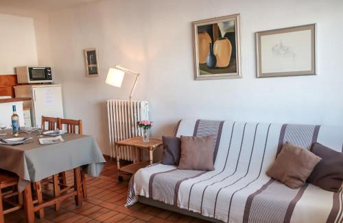 Port Grimaud Apartment | Apartment Les Voiliers by Interhome