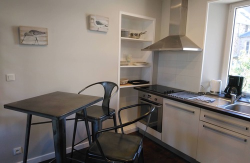 Portbail Apartment | Apartment-Modern-Ensuite with Shower-ISLE1