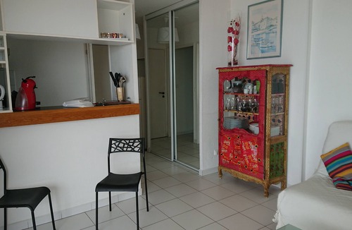 La Cote Radieuse Apartment | Apartment seafront luxury building Canet sud with parking WIFI access