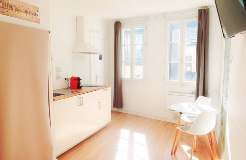 Quartier Vieux Marche-Cathedrale Apartment | Appart Rouen Centre Studio Explorateur