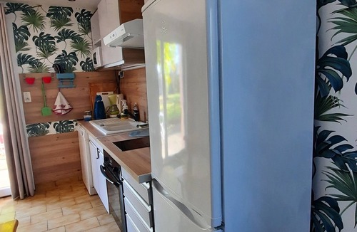 Olonne-sur-Mer Apartment | Appart. T2 garden level, near ocean, salt marshes and cycle paths