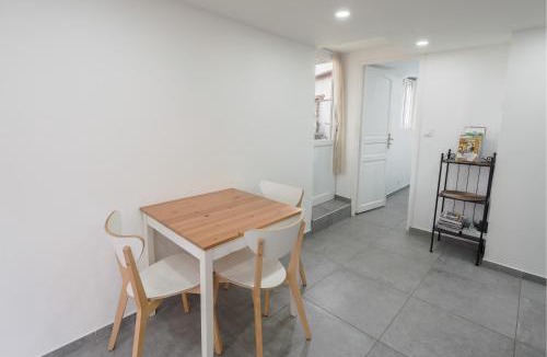Montrond-les-Bains Apartment | Appartement dans maison atypique