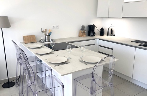 La Croix-Valmer Apartment | Appartement Dans Résidence Avec Piscine, à 300m de la Plage du Débarquement