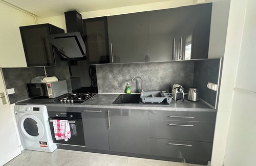 Haut Montmorency Apartment | Appartement en Lisière de Forêt de Montmorency. Animaux de Compagnie Acceptés !