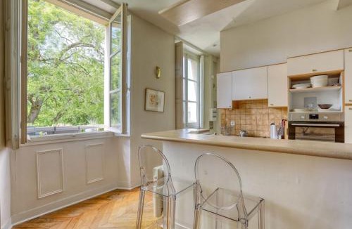 Saint-Louis Apartment | Appartement Lumiere - 10 min château