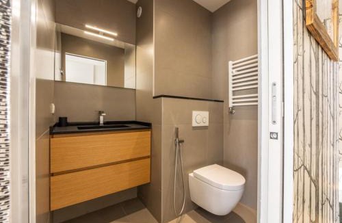 Tignes le Lac Apartment | Appartement rénové, 5 pièces, skis aux pieds avec balcon et WIFI - FR-1-502-364