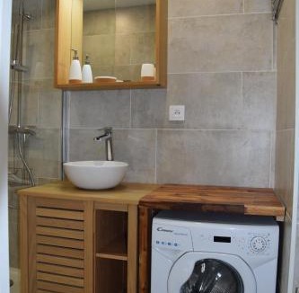 Le Corbier Apartment | Appartement Studio rénové le Corbier 4 personnes 22m2 domaine les Sybelles Classé 2 étoiles label qualité le corbier
