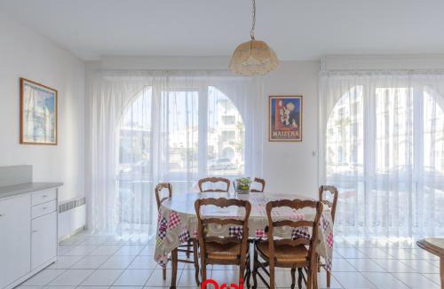 Quartier du Casino Apartment | Appartement T2 à 50m de la plage avec piscine, tennis et balcon - Châtelaillon-Plage - FR-1-535-4
