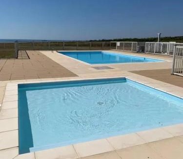 Guidel Apartment | Appartement vue mer et piscine à Guidel - 42m² - Tennis