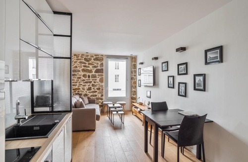 Courtoisville-Sillon-Moka Apartment | APPT VUE MER, 20m du Sillon, 300m d'Intra Muros