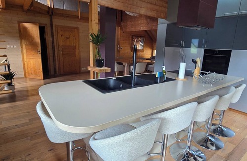 Kruth Ski Chalet | Architect-designed chalet with spa and panoramic views 3 bedrooms, children's area
