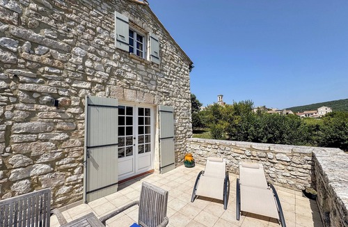Le Garn House | Ardèche vacation home in a quiet location