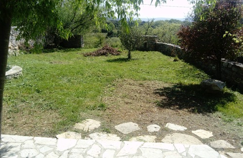 Ferrieres-les-Verreries House | At the gates of the Cevennes, renovated stone house, very quiet, private land