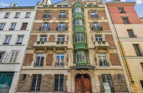 Notre-Dame-des-Champs Apartment | Atypical 3 person loft with AC