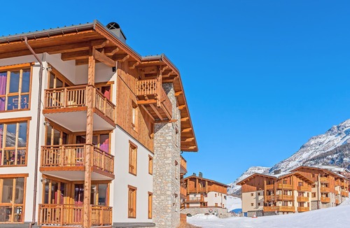 Lanslevillard Condo | Au pied des pistes | Accès à l'espace bien-être