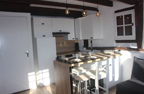 Les Authieux-sur-Calonne Cottage | AUTHENTIC SHEEPFOLD OR LITTLE HOUSE ON THE PRAIRIE