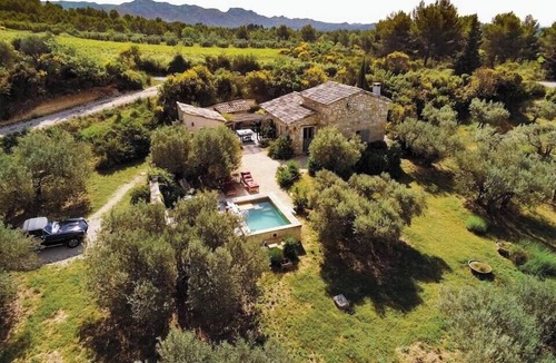 Les Baux-de-Provence House | Authentic stone house overlooking Les Baux-de-Provence