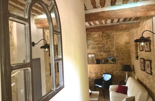 Mazan House | Authentic Mas Provençal near Mont-Ventoux with private pool