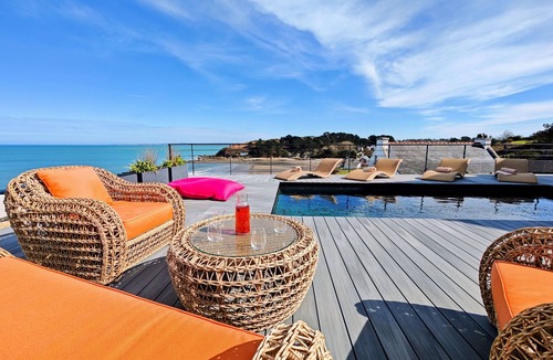 Locquirec Villa | Aux 3 Bains - Plage, Piscine, Spa
