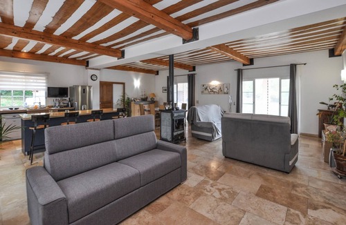 Villecroze House | Awesome home in Villecroze with WiFi