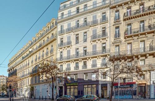 Les Grands Carmes Hotel | B&B HOTEL Marseille Centre Vieux Port
