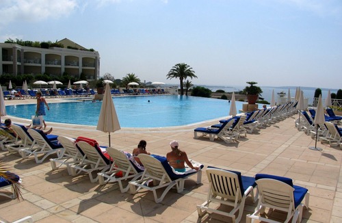 La Croix des Gardes Apartment | Bastide du Soleil - 3-room duplex apartment, 800 meters from the beaches