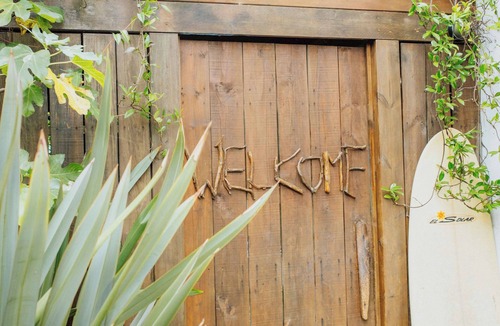 Mimizan-Plage Villa | "Beach House" in SW France, tropical garden, pool and room for 27 people.