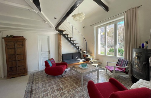Roucas-Blanc House | Beach house with private garden 200 m from the sea