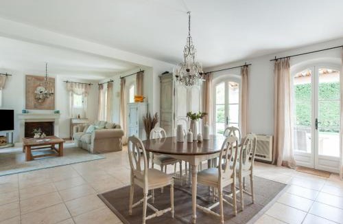 Cote d'Azur- French Riviera Villa | Beachside Bliss in Gassin
