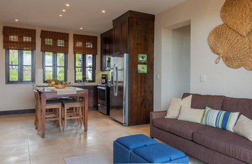 Las Catalinas Condo | Beautiful Mediterranean-Style Penthouse with an Oceanview Balcony