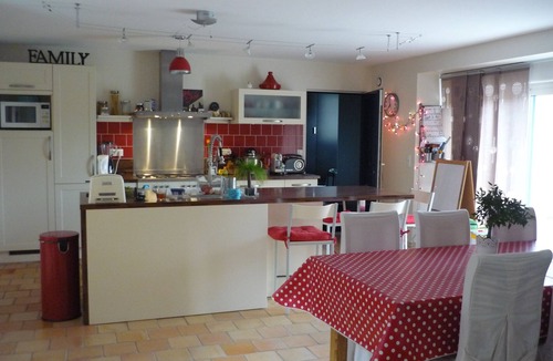 Saint-Brieuc House | Beautiful stone house with garden in the center of St Brieuc.