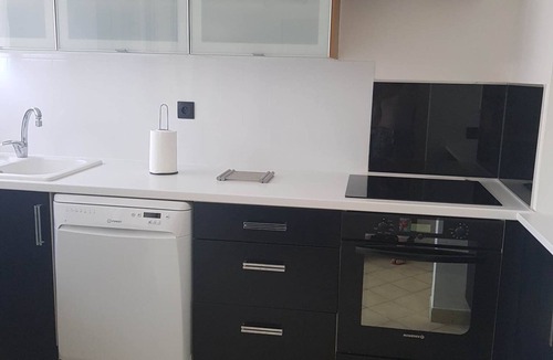 Fos-sur-Mer Apartment | Beautiful T3 Apartment for 4 People 70 M2 View of Etang de l'Estomac