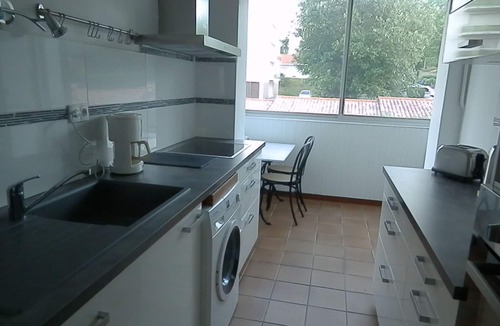 Biarritz Apartment | Biarritz bright apartment 70m2 beach shops on foot - linen included WIFI