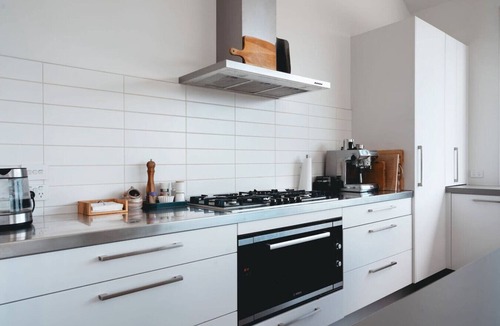 Tawharanui House | Bishop Hill A Place Of Calm & Serenity