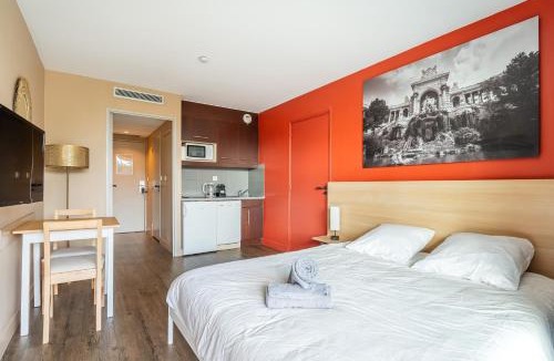 La Plage Apartment | Bord de mer! Studio Terrasse ,Prado Plage