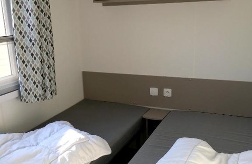 Les Mathes House | Bungalow de 3 chambres avec piscine partagee jardin amenage et wifi a Les Mathes a 5 km de la plage