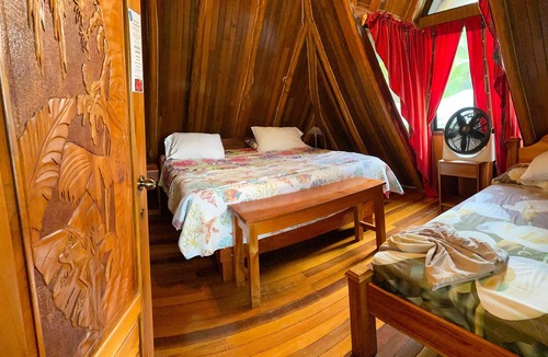 Puerto Jimenez House | Cabinas Jimenez