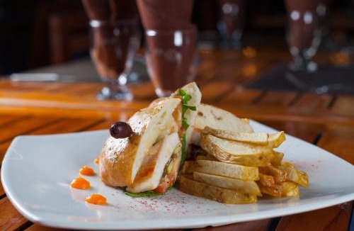 Coco Hotel | Café de Playa Beach Front Hotel