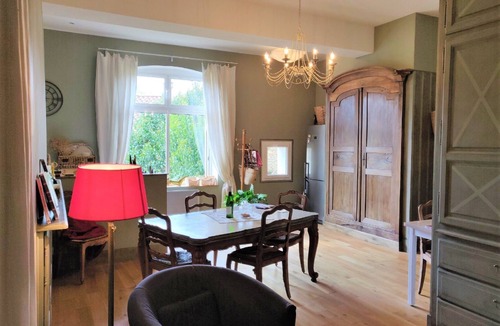 Carmes Apartment | Calm and charming in the hyper center of the Carmes district.