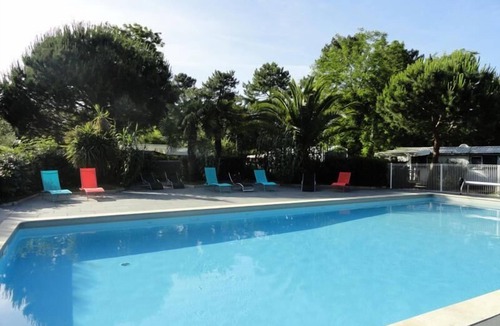 Rivedoux-Plage House | Camping Les Fougères* - Mobile Home Cabin 2 rooms 2 people