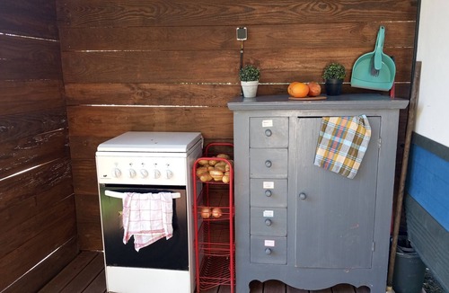 Marcillac RV Rental | Caravan 'En Pleine Nature' with Private Terrace and Private Garden