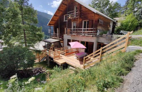 Molines-en-Queyras Apartment | Chalet Ailleurs Appartement à Molines en Queyras