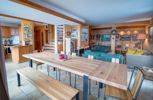 Meribel Ski Chalet | Chalet King's Hame nice and spacious in Meribel Center